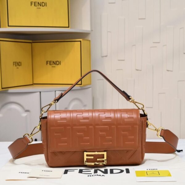 Fendi Baguette - Image 2