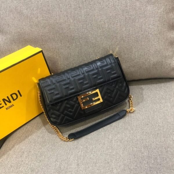 Fendi Baguette Chain Midi - Image 2