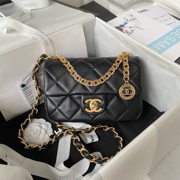 Chanel SMALL FLAP BAG - Image 2