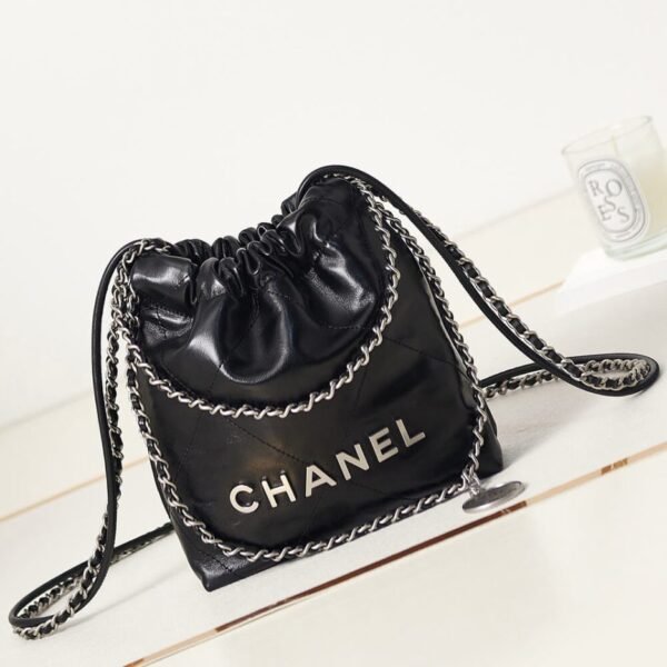 CHANEL 22 MINI HANDBAG - Image 2
