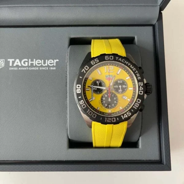 TAG HEUER FORMULA 1 Quartz Chronograph - Diameter 43 mm CAZ101AM.FT8054 - Image 10