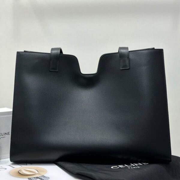 CELINE CABAS 16 IN SUPPLE SMOOTH CALFSKIN - Image 4