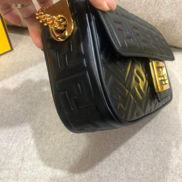 Fendi Baguette Chain Midi - Image 4