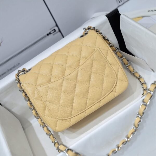 Chanel MINI FLAP BAG - Image 4