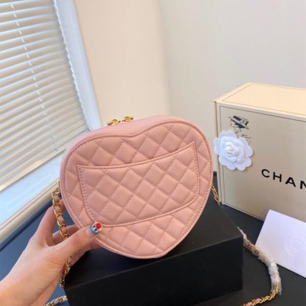 Chanel 22s Heart Bag - Image 4