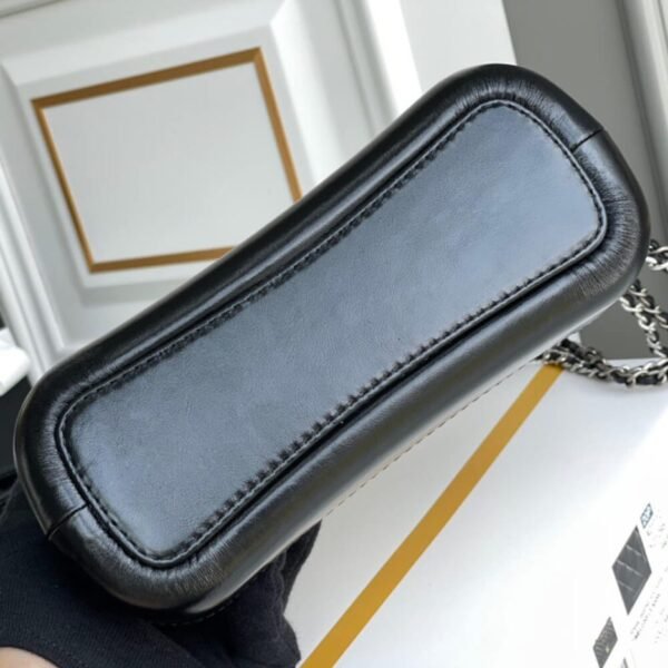 CHANEL’S GABRIELLE SMALL HOBO BAG - Image 4