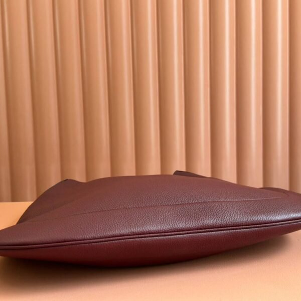 Gucci B medium shoulder bag - Image 5