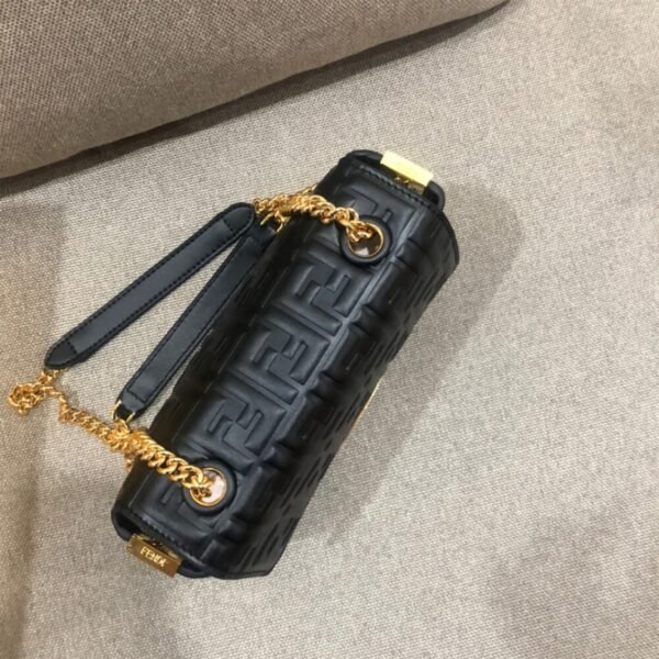 Fendi Baguette Chain Midi - Image 5