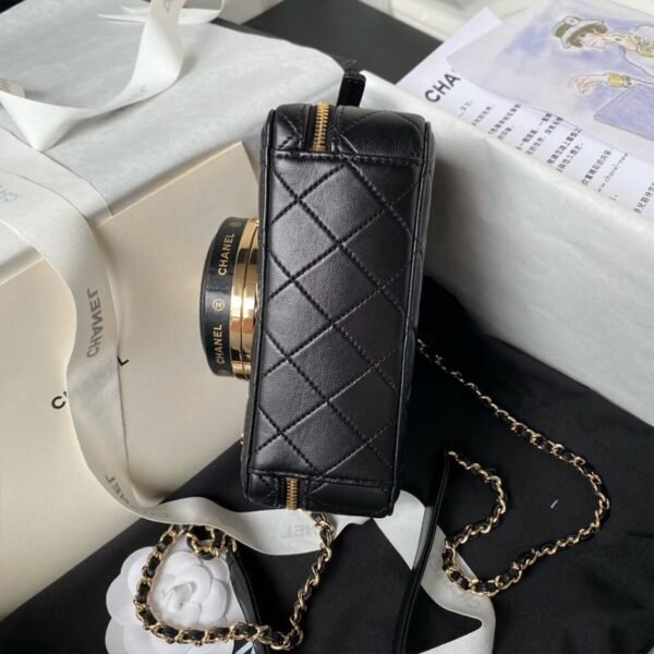 CHANEL CAMERA BAG - Image 5
