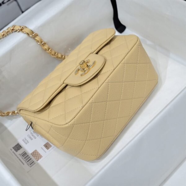Chanel MINI FLAP BAG - Image 5