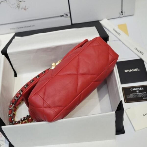 CHANEL 19 HANDBAG - Image 5