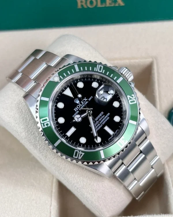 Rolex Submariner 16610LV-93250 black dial watch - Image 5