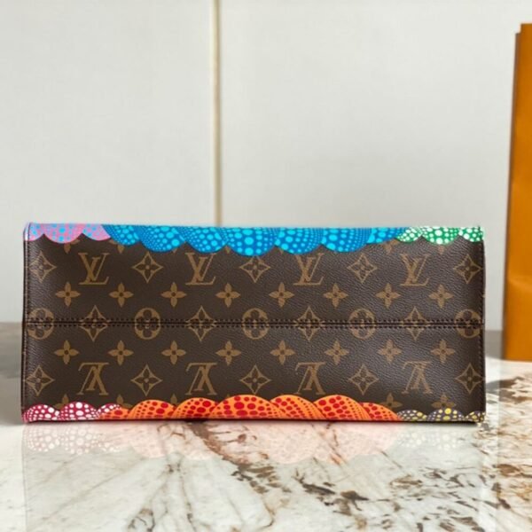 LV x YK OnTheGo MM - Image 6