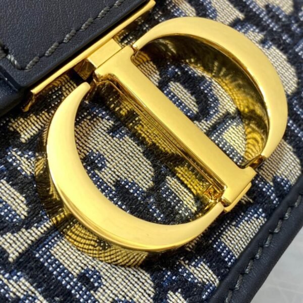 Dior 30 Montaigne East-West Bag with Chain - Image 6