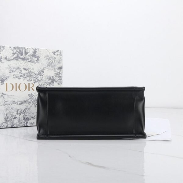 SMALL DIOR ESSENTIAL TOTE BAG - Image 6