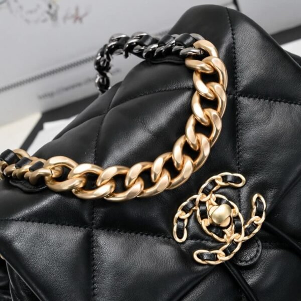CHANEL 19 BACKPACK - Image 6