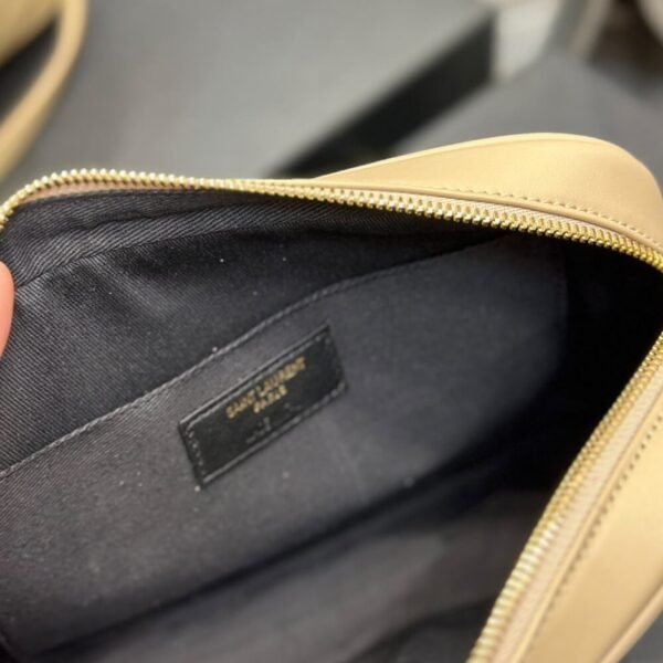 LOU CAMERA BAG IN QUILTED LEATHER - Image 7