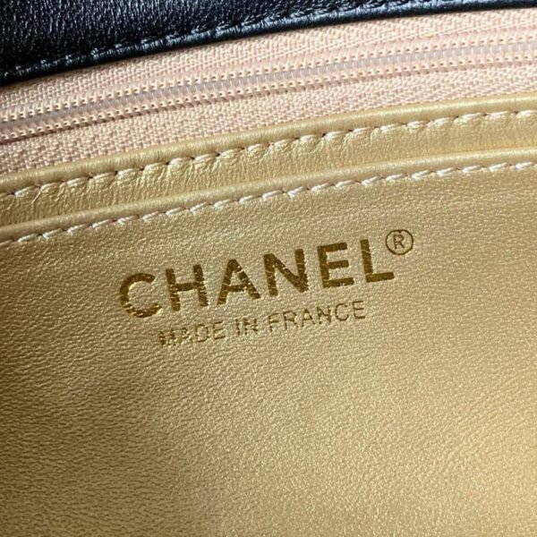 Chanel Pearl Crush Mini Rectangular Flap - Image 7