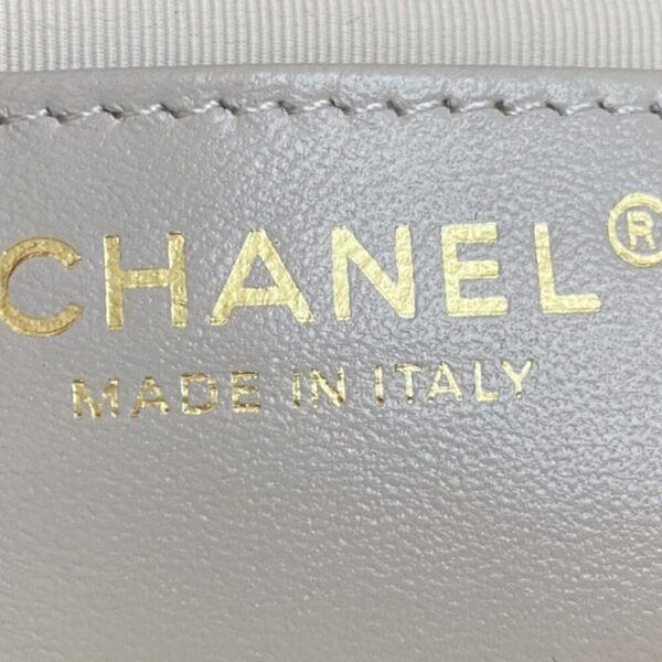 CHANEL SHOPPING BAG - Image 7