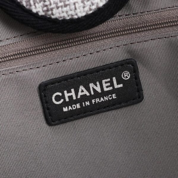 CHANEL Woven Straw Raffia Striped Medium Deauville Tote - Image 7