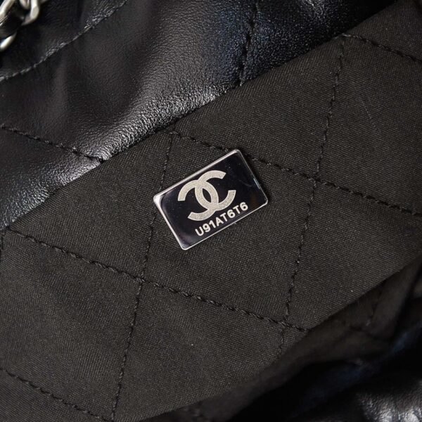 CHANEL 22 MINI HANDBAG - Image 7