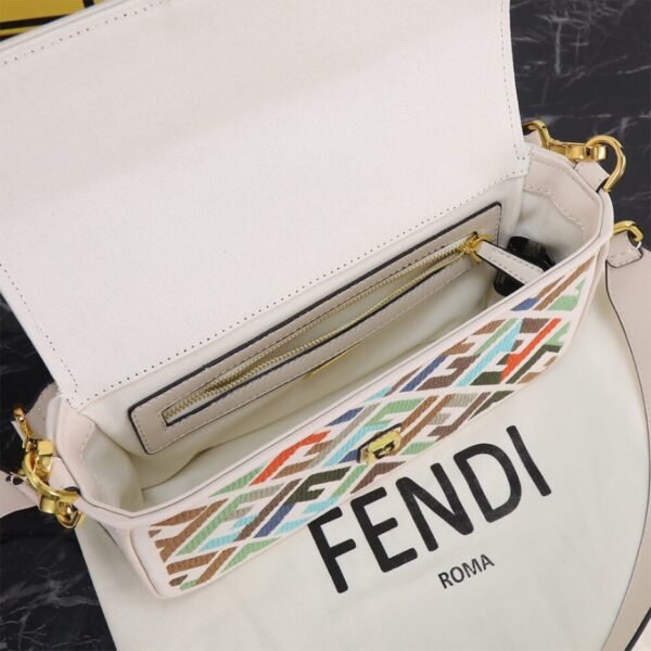 Fendi Baguette - Image 8