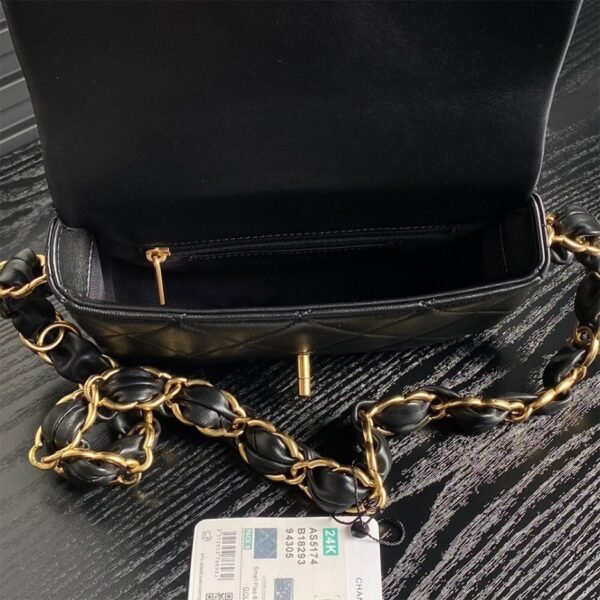 CHANEL Small Flap Bag(high-end grade) - Image 8