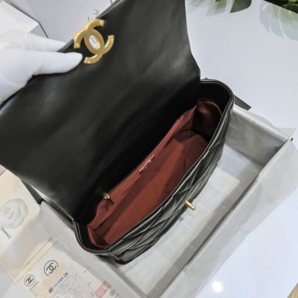 CHANEL 19 MAXI HANDBAG - Image 7