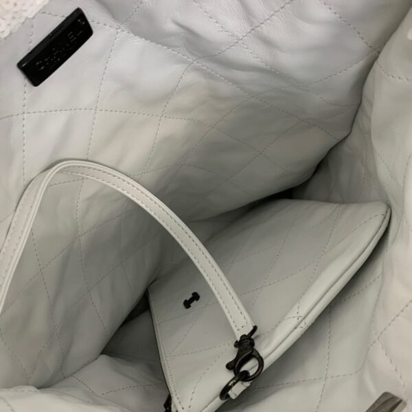 CHANEL SHOPPING BAG - Image 8