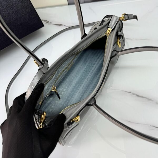 Prada Medium leather handbag(high-end grade) - Image 8
