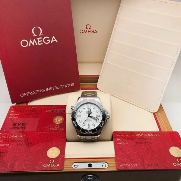 DIVER 300M CO?AXIAL MASTER CHRONOMETER 42 MM-210.30.42.20.04.001 - Image 12