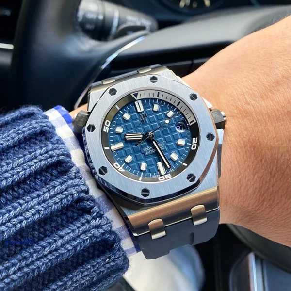 ROYAL OAK OFFSHORE DIVER Ref. 15720ST.OO.A027CA.01 - Image 3