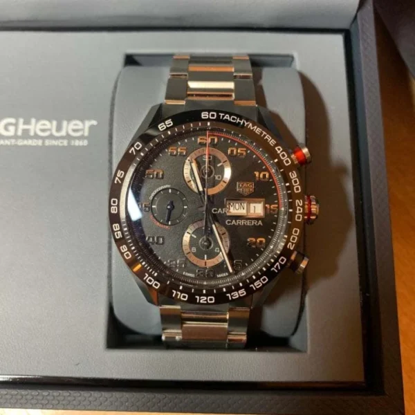 TAG HEUER CARRERA Automatic Chronograph - Diameter 44 mm CBN2A1AA.BA0643 - Image 8